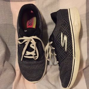 SALE😂Skechers Sneakers